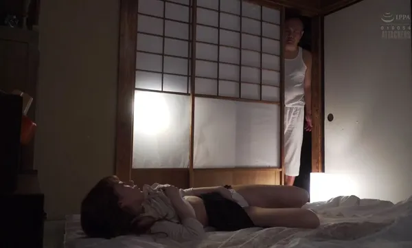 phim sex emiri momota Bố Gã chồng thiếu thốn lại bắt gặp vợ sắp cưới của con trai đang thủ dâm